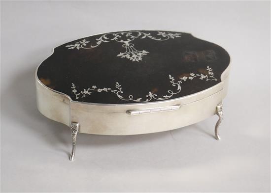 A George V silver and tortoiseshell pique trinket box, Adie Brothers Ltd, Birmingham 1924, 18.9cm.